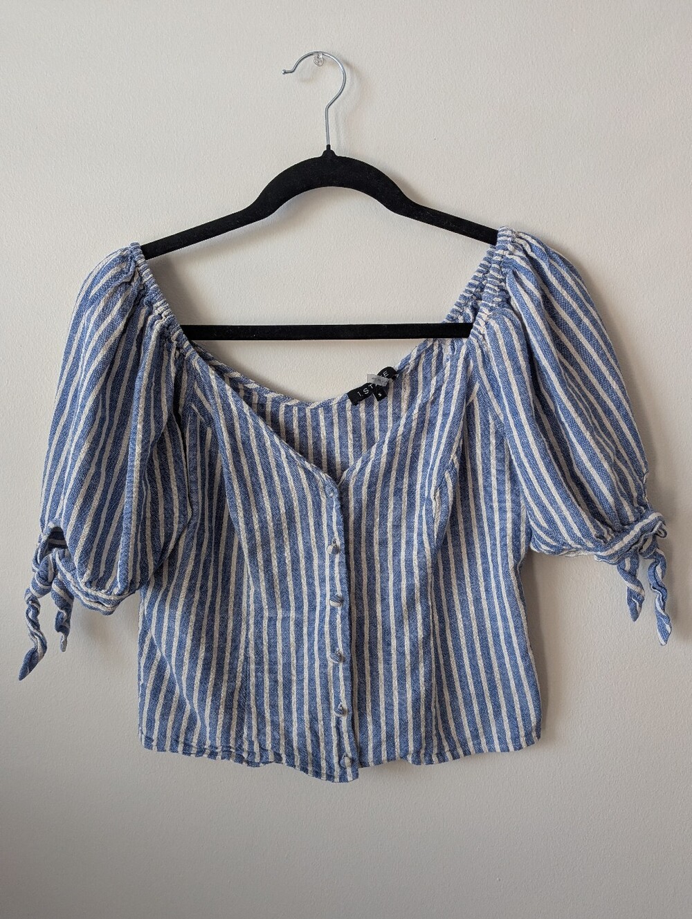 1. State Striped Blue and White Puff Sleeve Button-Front Top Small